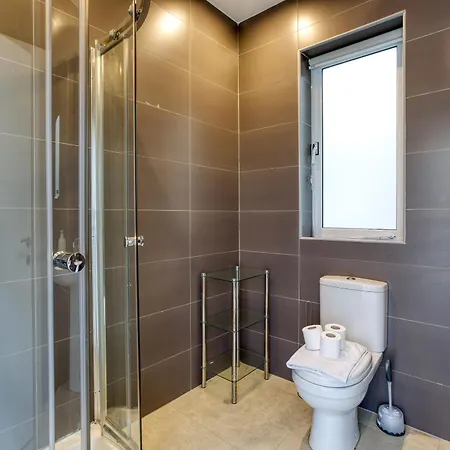 Apartment Beautiful, Penthouse With Private Terrace By 360 Estates Gzira
