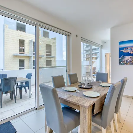 Beautiful, Penthouse With Private Terrace By 360 Estates *