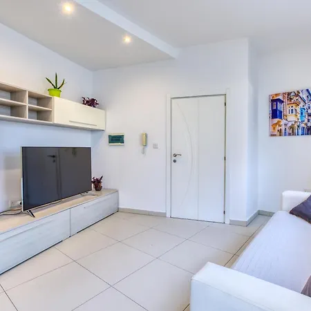 Apartment Beautiful, Penthouse With Private Terrace By 360 Estates *