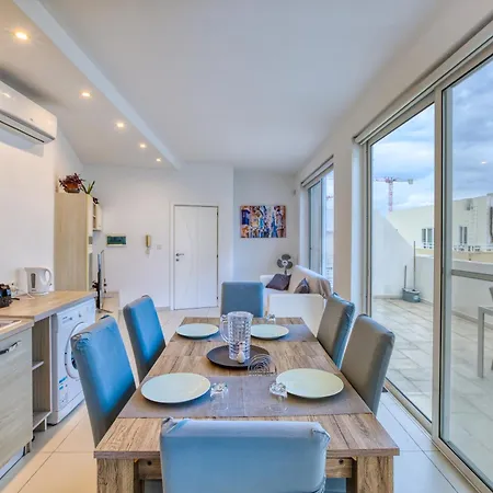 Beautiful, Penthouse With Private Terrace By 360 Estates Apartment